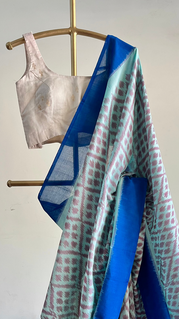 'VENNELA' Handwoven Pochampally Ikat Cotton Saree