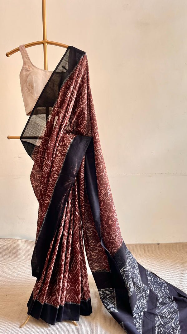 'VASUDHA' Handwoven Pochampally Ikat Cotton Saree