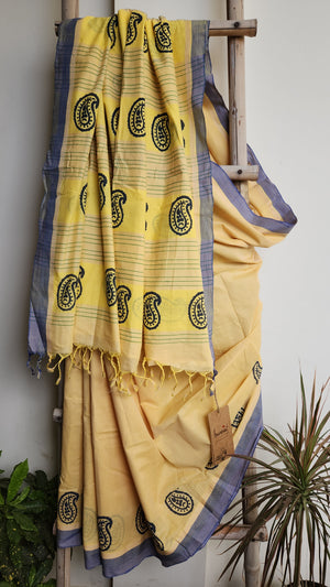 'AMBIKA' Hand block printed on Handwoven Cotton