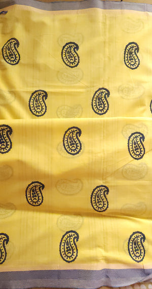 'AMBIKA' Hand block printed on Handwoven Cotton