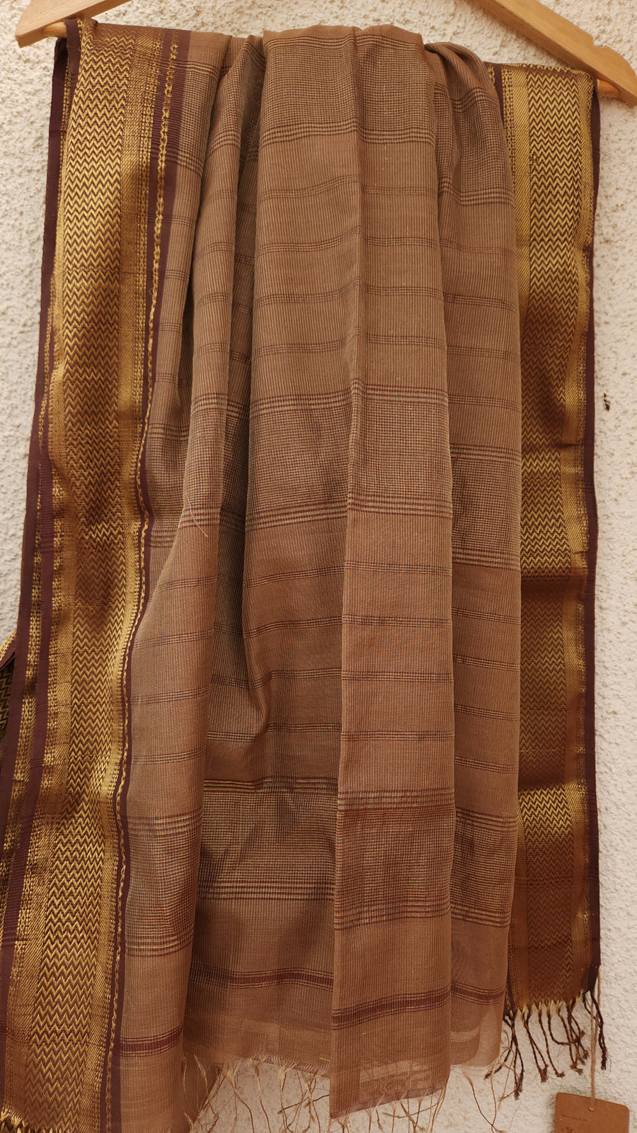 'AAKRITI' Handwoven Tissue Maheshwari
