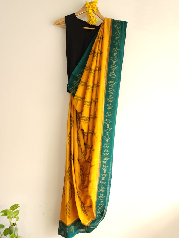 'VANI' Handwoven Pochampally Ikat Cotton Saree