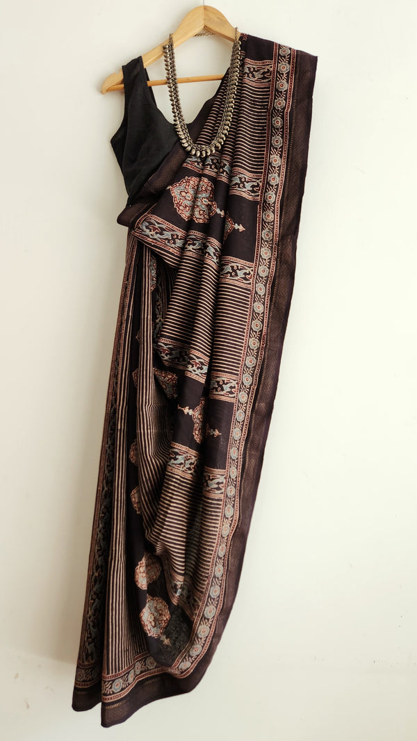 'SHAHJEHAN: Black' Ajrakh on handwoven Maheshwari