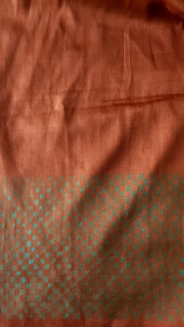 'HARSHIKA' Hand block Discharge Print on Handwoven Mulberry Silk