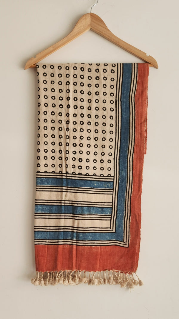 'KUNJ' Kala Cotton Bhujodi Ajrakh Stole