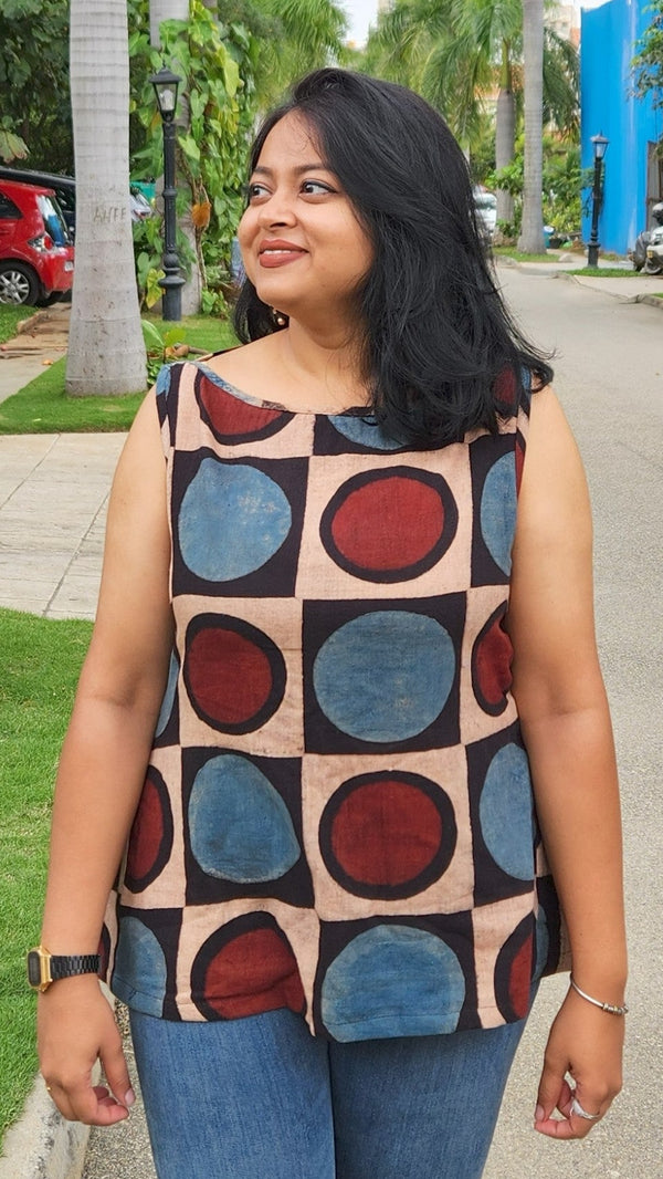 "DOTS AND SQUARES" Kala Cotton Ajrakh Top