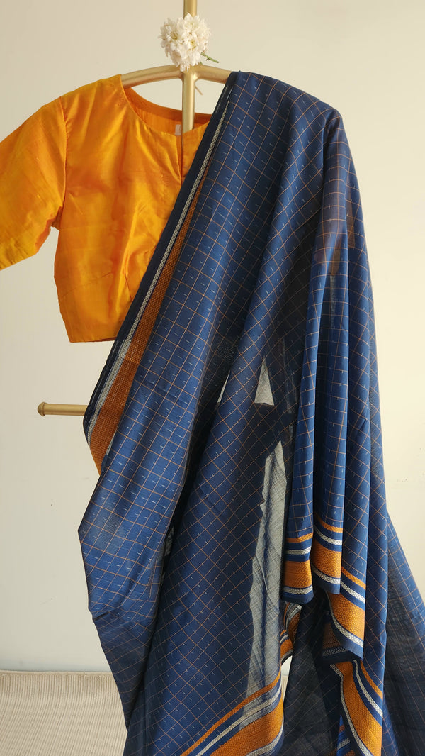'TURĀYI' Handwoven Pochampally Ikat Cotton Saree