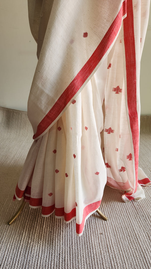 'CHOM CHOM' Handwoven Jamdani Cotton Saree