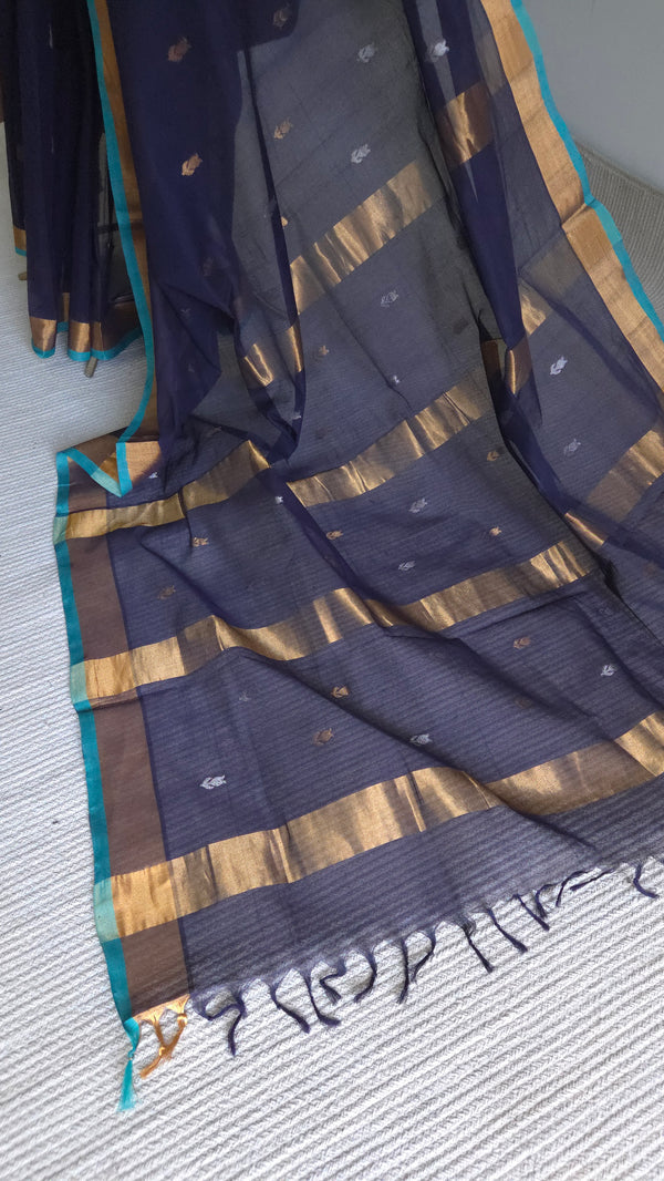 'PAVIKA:Blue' Handwoven Venkatagiri Cotton Saree
