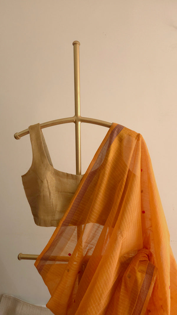 'ROMINI:Yolk' Handwoven Venkatagiri Cotton Saree