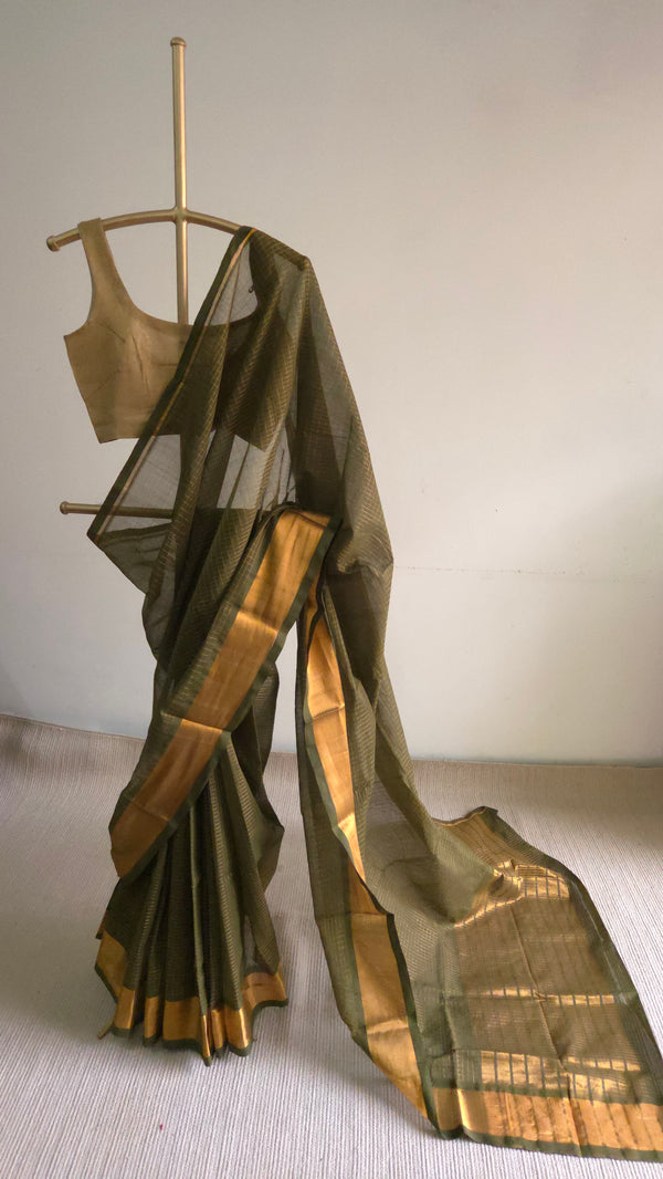 'PRANHITA:Olive' Handwoven Venkatagiri Cotton Saree