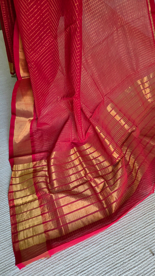 'PRANHITA:Red' Handwoven Venkatagiri Cotton Saree