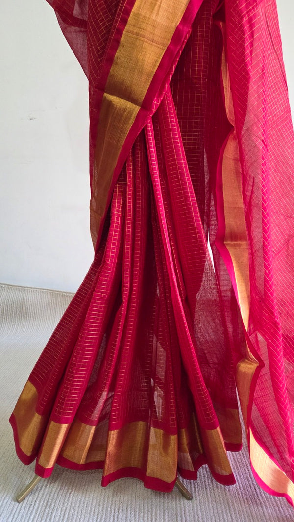 'PRANHITA:Red' Handwoven Venkatagiri Cotton Saree