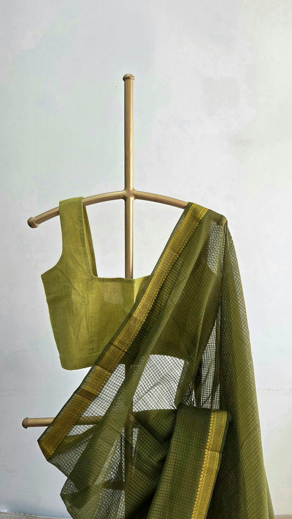 'VILASINI' Handwoven Mangalagiri Cotton Saree