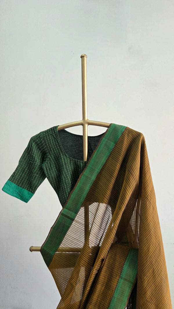 'KASARALI' Handwoven Mangalagiri Cotton Saree