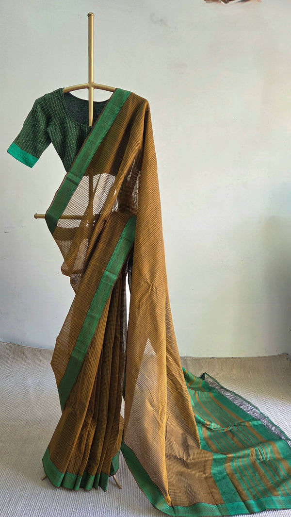 'KASARALI' Handwoven Mangalagiri Cotton Saree