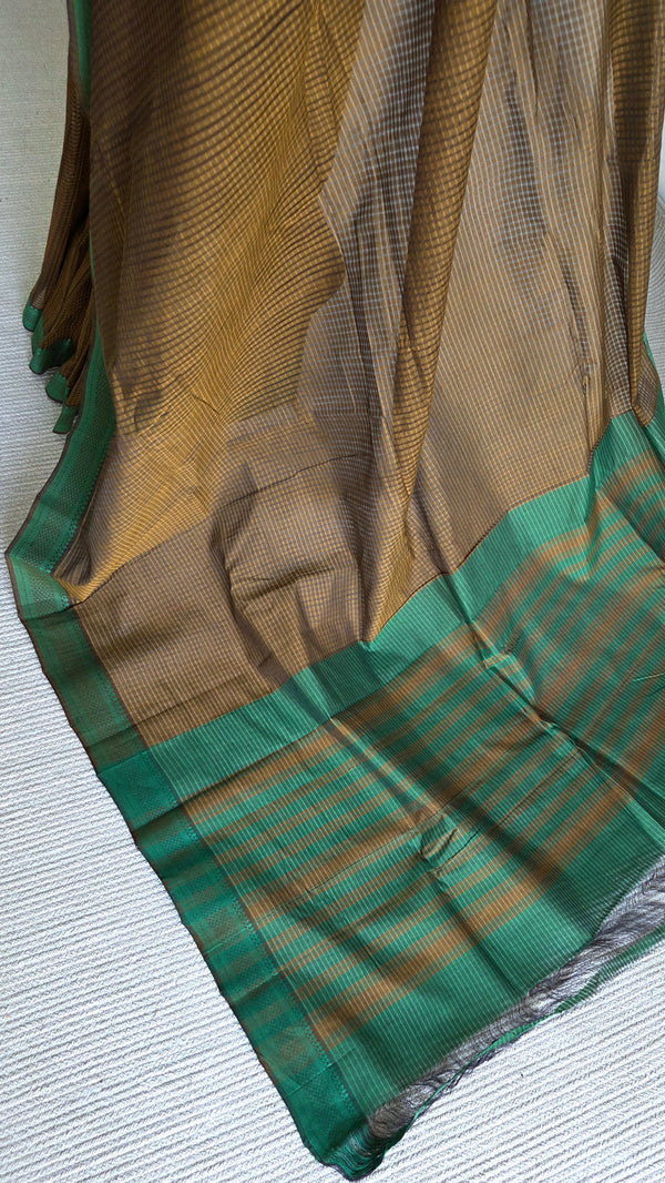 'KASARALI' Handwoven Mangalagiri Cotton Saree