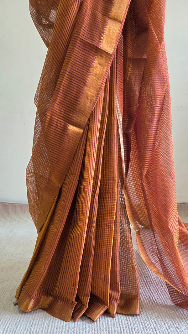 'GOMEDHAKA' Handwoven Mangalagiri Cotton Saree