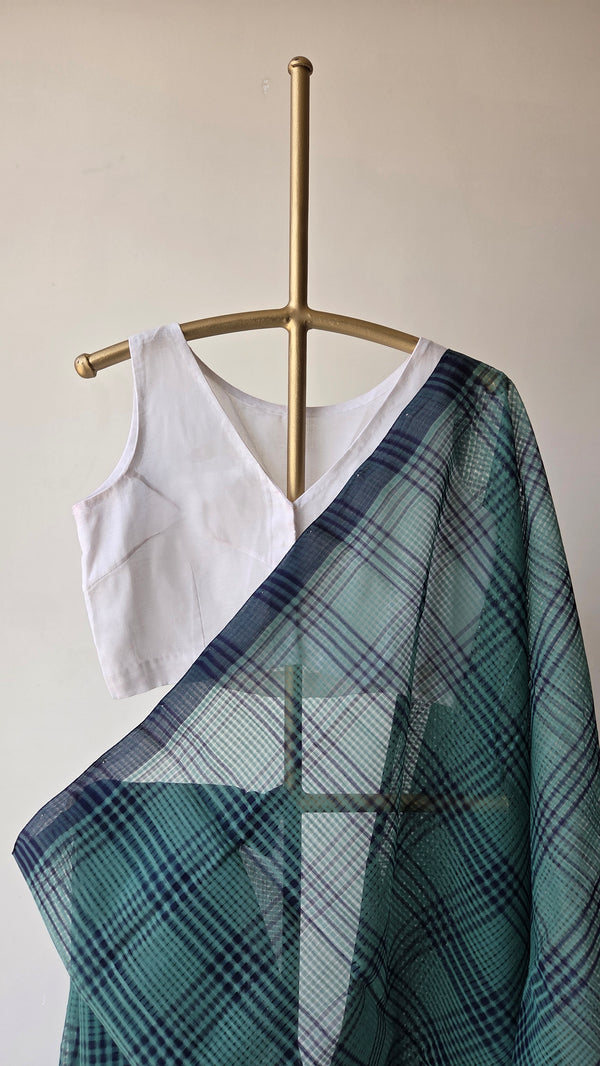 'NEELI' Handwoven Mangalagiri Cotton Saree