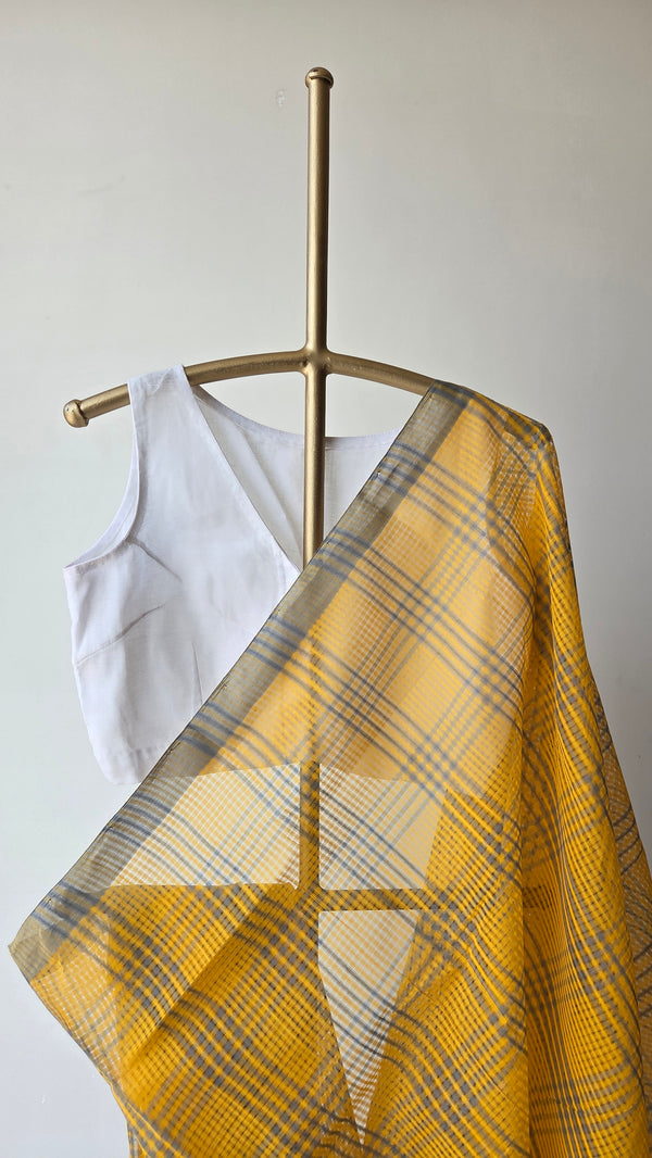 'KANAKAM' Handwoven Mangalagiri Cotton Saree