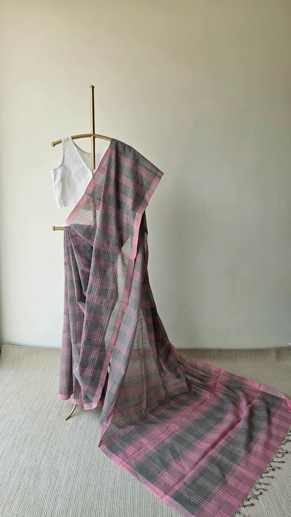 'KUNDA MALLIKA' Handwoven Mangalagiri Cotton Saree