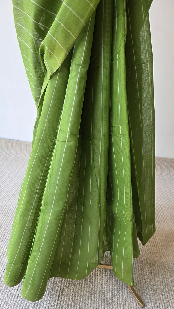 'FORM & FUNCTION' Handwoven Mangalagiri Cotton Saree