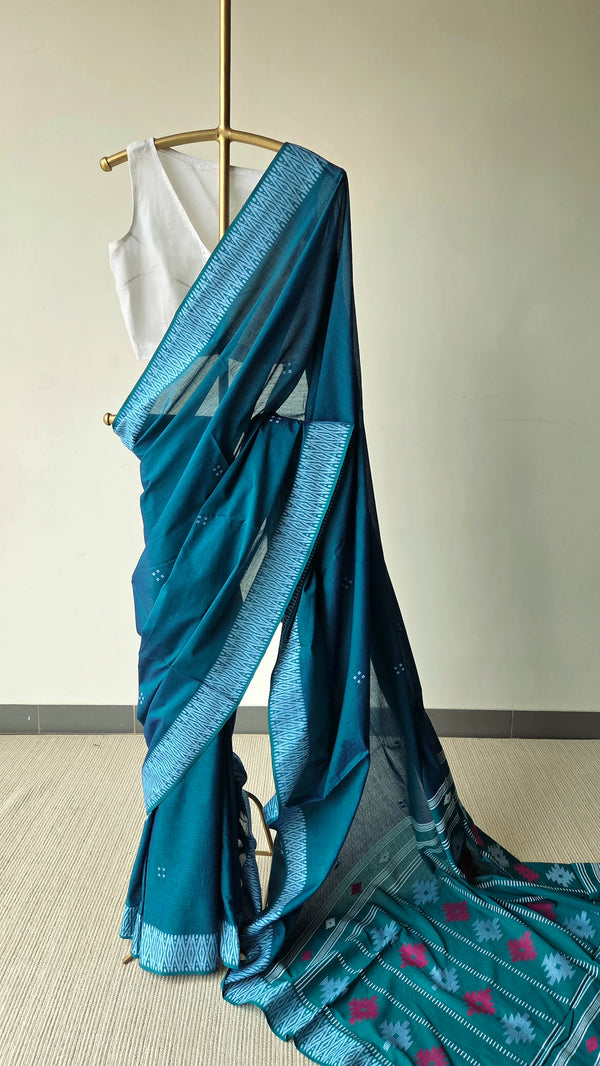 'MAYURA' Handwoven Begumpuri Saree