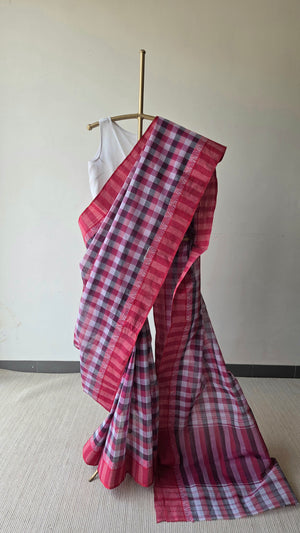 'KATHA-KOLI: Magenta' Handwoven Cotton Dhonekhali Saree