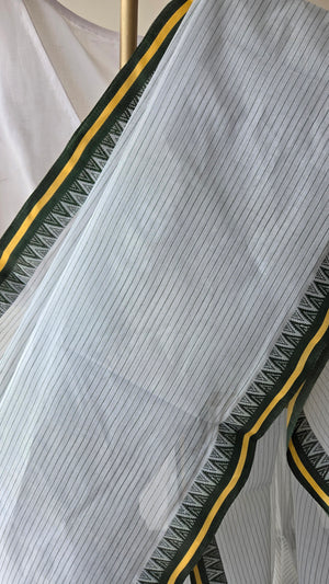 'PURANO BAKSHO' Handwoven Cotton Dhonekhali Saree