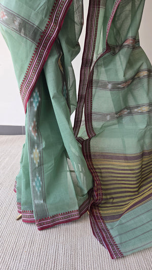 'AANCHOLER CHHAYA' Handwoven Cotton Dhonekhali Saree