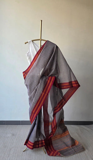 'NADI' Handwoven Narayanpet Cotton Saree