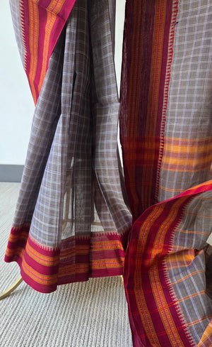 'NADI' Handwoven Narayanpet Cotton Saree