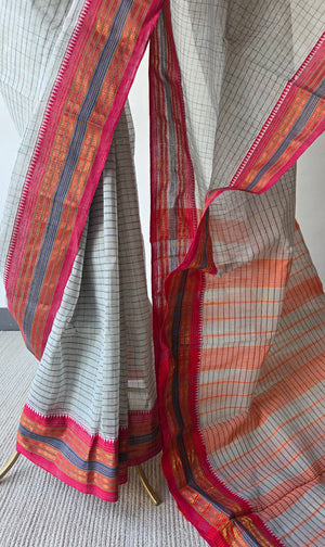 'SHILA' Handwoven Narayanpet Cotton Saree