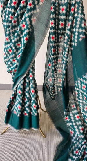 'PIGMENT' Handwoven Pochampally Double Ikat Cotton Saree