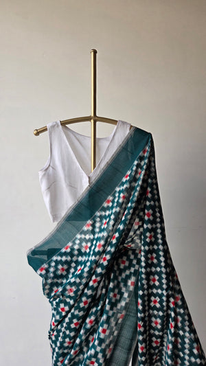 'PIGMENT' Handwoven Pochampally Double Ikat Cotton Saree