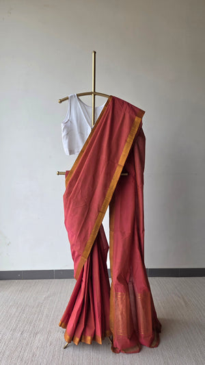 'AGNISIKHA' Handwoven Mangalagiri Cotton Saree