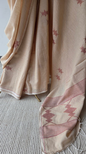 'BANDHAN: Light Camel' Handwoven Bengal Jamdani Saree