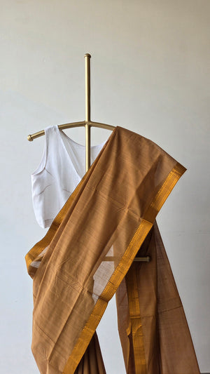 'AVANTIKA' Handwoven Mangalagiri Cotton Saree