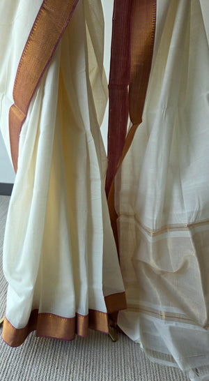 'VASUNDHARA' Handwoven Mangalagiri Cotton Saree