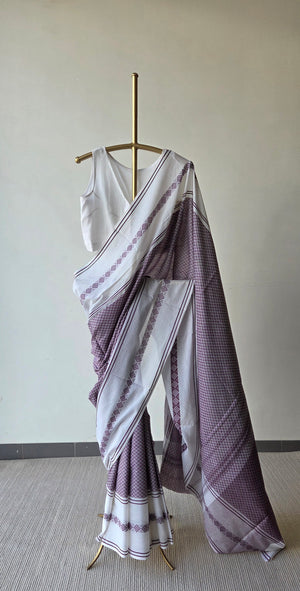 'ALPONA' Handwoven Cotton Dhonekhali Saree