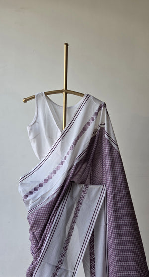 'ALPONA' Handwoven Cotton Dhonekhali Saree