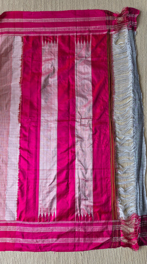 'KAIKONDRAHALLI' Handwoven Ilkal Cotton Saree