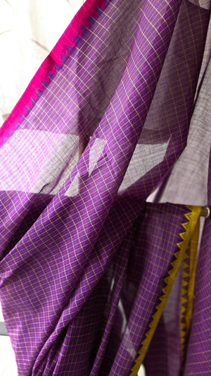 'KANIKA: Purple' Handwoven Begumpuri Cotton Saree