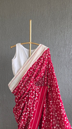 'POWER PLAY' Handwoven Pochampally Ikat Cotton Saree