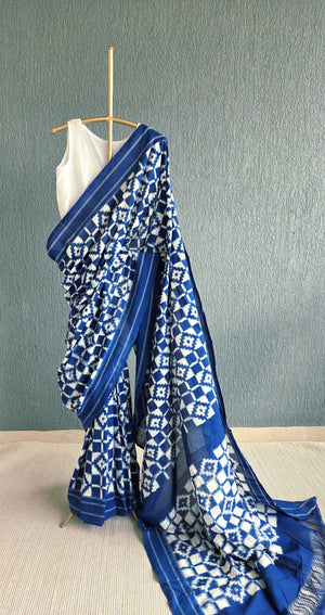 'OPTICAL' Handwoven Pochampally Ikat Cotton Saree