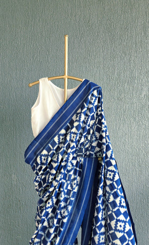 'OPTICAL' Handwoven Pochampally Ikat Cotton Saree