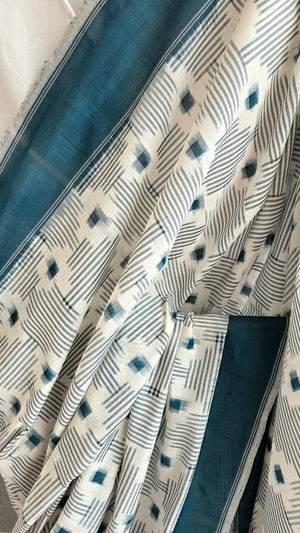 'MATRIX' Handwoven Pochampally Ikat Cotton Saree