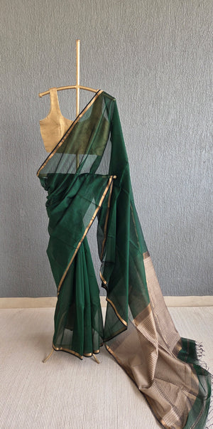 'PRANADA' Handwoven Silk-Cotton Maheshwari Saree