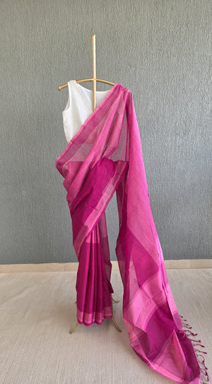 'CASUAL FRIDAY' Handwoven Mangalagiri Cotton Saree