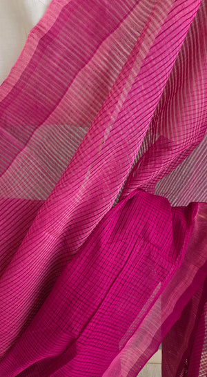 'CASUAL FRIDAY' Handwoven Mangalagiri Cotton Saree